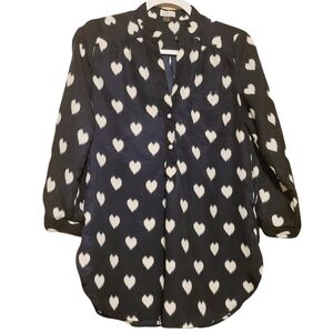 Pixley | Women's Navy Blue V-Neck Hearts Print Blouse (Size Small)